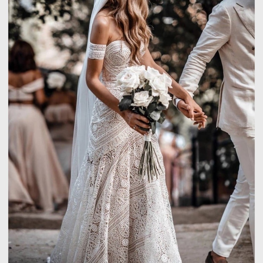 NEW Wedding Gown